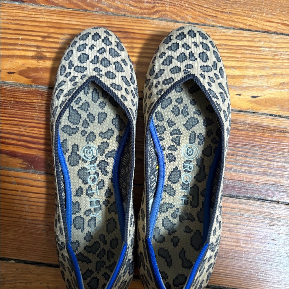 Rothy's Tan and Black Leopard Flats